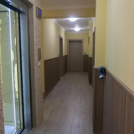 Rent Martin Apartment *
